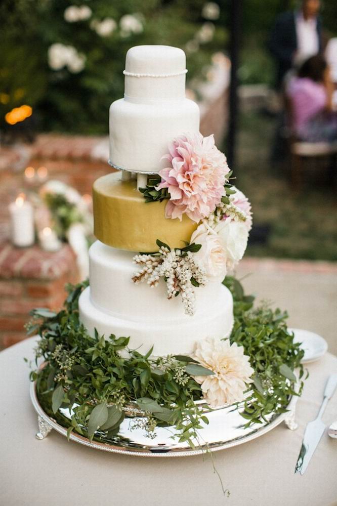 Красивые свадебные торты. Фото 51