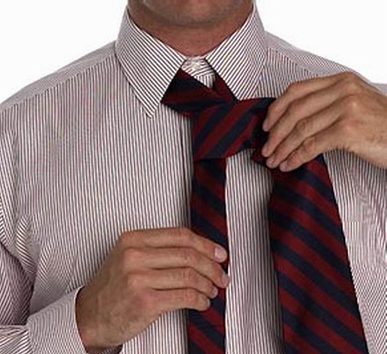 Как завязать галстук фото 3