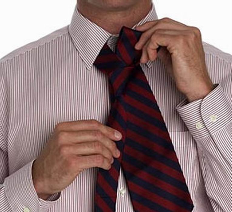 Как завязать галстук фото 4