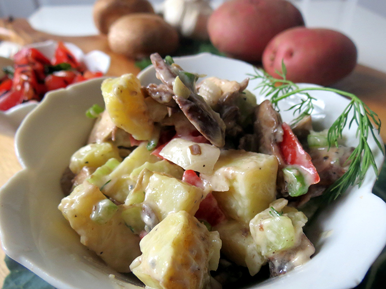 Фото картофельный салат с грибами