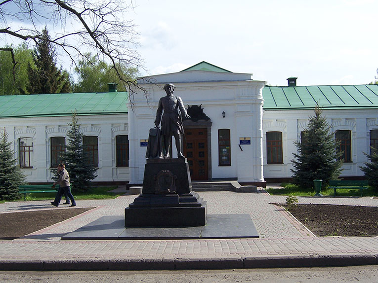 музей полтавского сражения фото