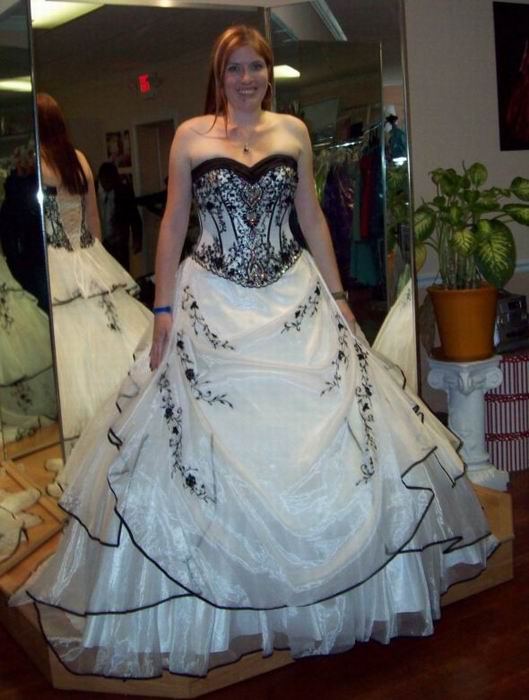 Необычные свадебные платья. Фото 50
